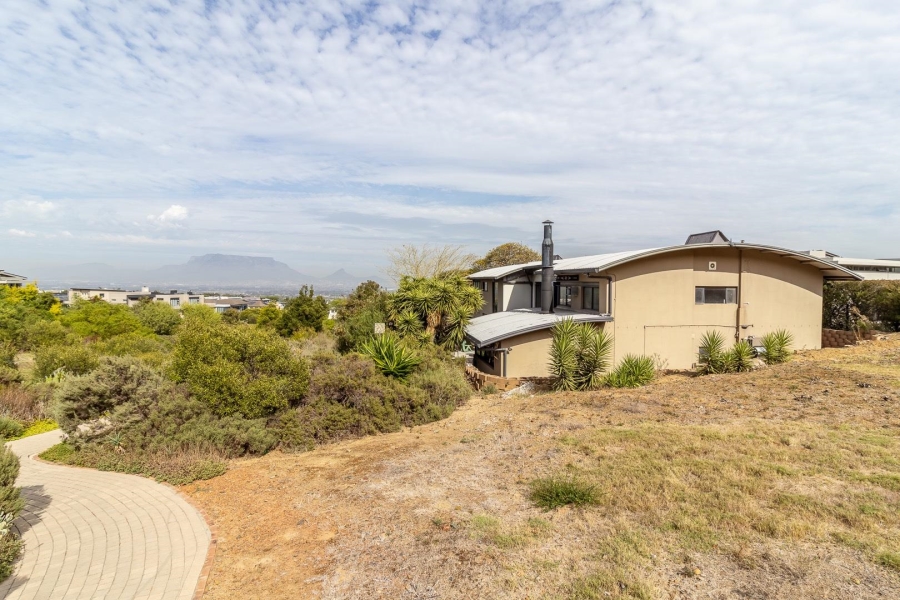 4 Bedroom Property for Sale in Baronetcy Estate Western Cape